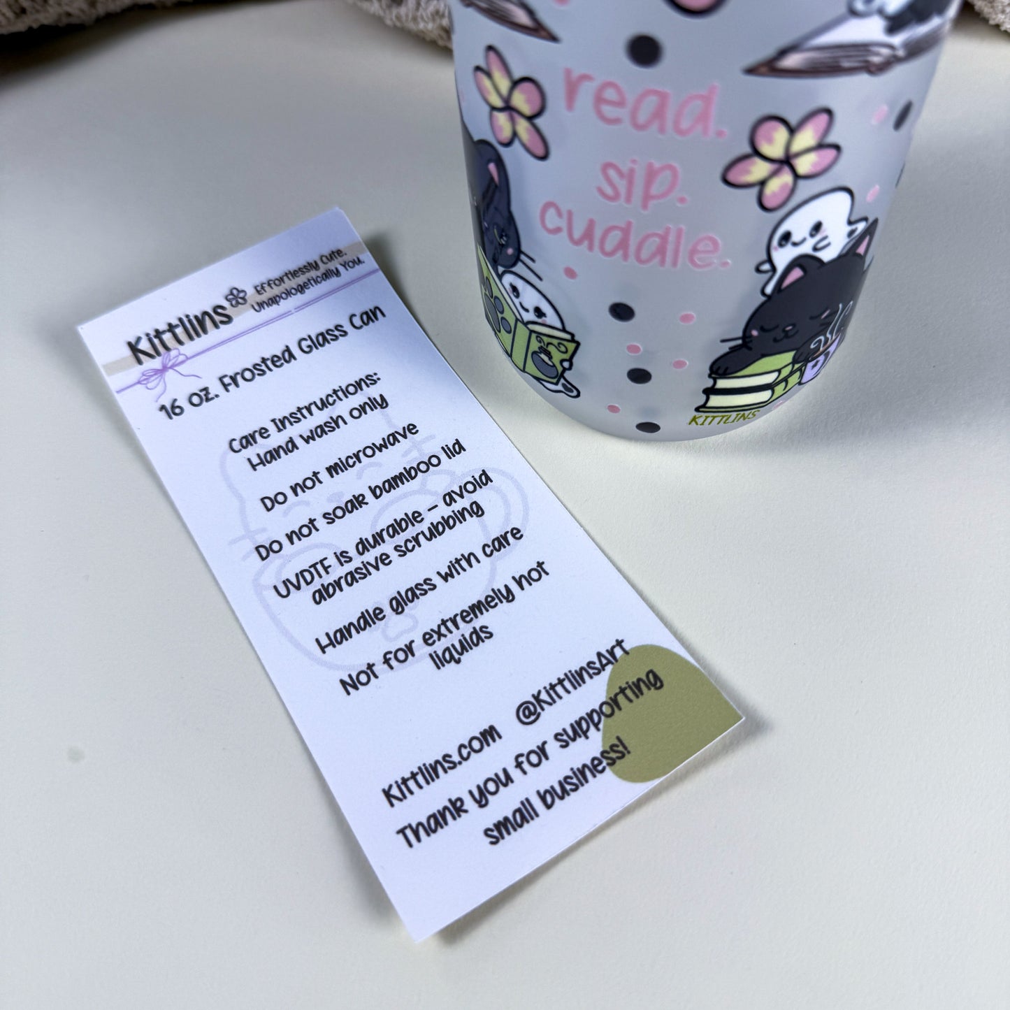 Read Sip Cuddle Ghost & Cat 16 oz Frosted Glass Can