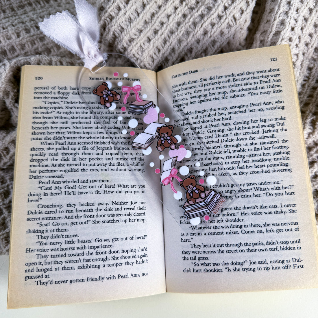 Bears and Books Acrylic Bookmark | 2"w x 6"h Clear Acrylic Bookmark | The Cozy Reads Collection by Kittins