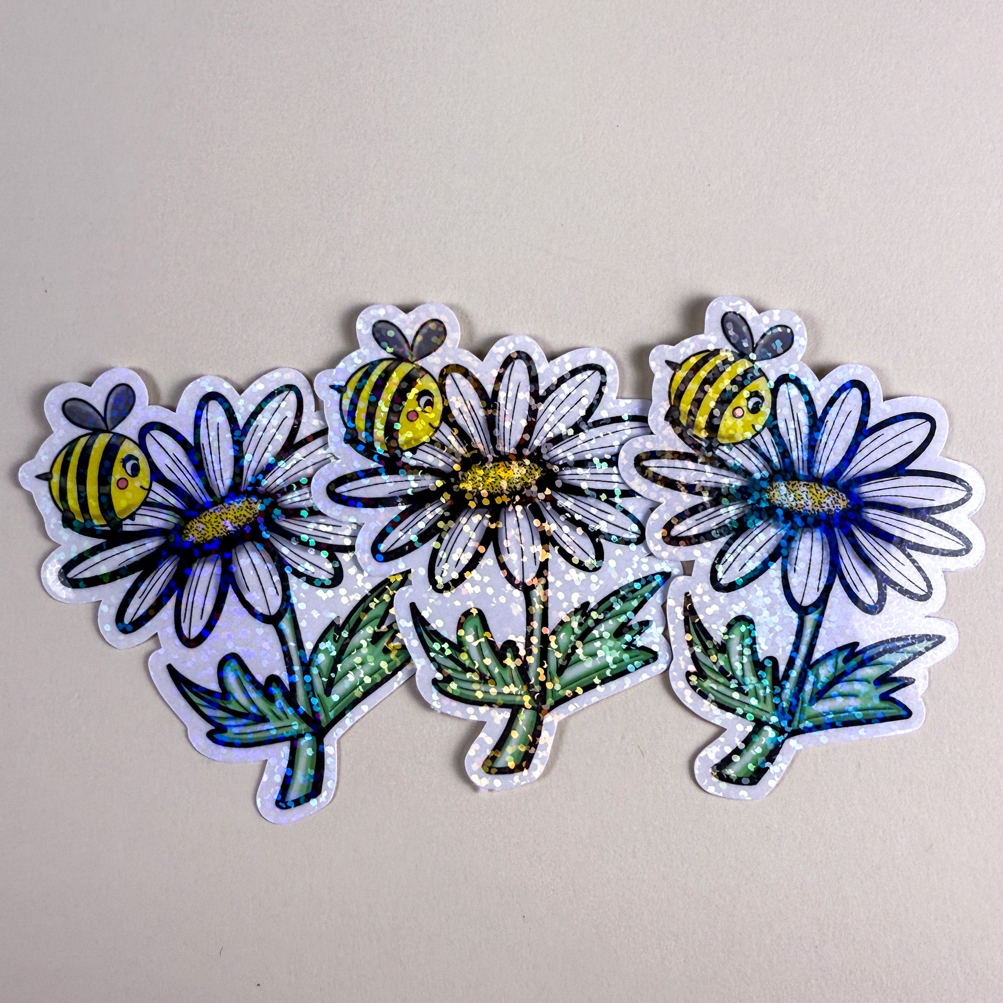 Cute Bee &amp; Daisy Vinyl Sticker - 3 inch | Waterproof Floral Bee Sticker | Glossy &amp; Holographic